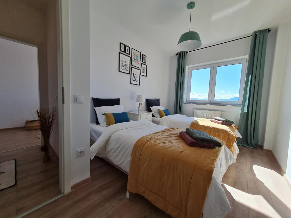 בראשוב Jasmine Residence New Duplex Apartment מראה חיצוני תמונה